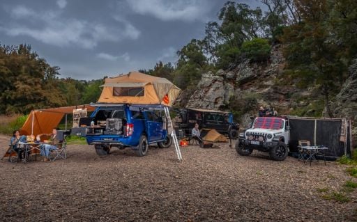 KAMP VE OFFROAD EKİPMANLARI