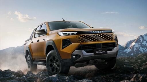 2026+ HILUX TRAVO