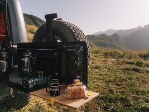 FRONT RUNNER JEEP WRANGLER JK-JL BAGAJ KAPISI MUTFAK MASASI