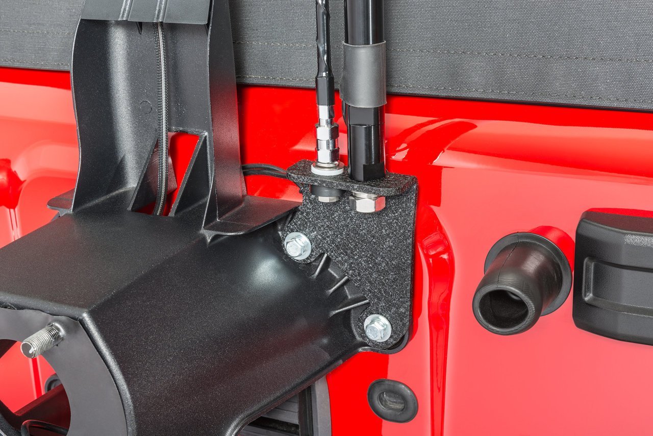 2007-2018 JEEP RUBICON ARKA ANTEN VE BAYRAK MONTAJ AYAĞI