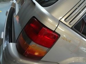 1993-1998 JEEP GRAND CHEROKEE ZJ ARKA SOL STOP LAMBASI 4 DELİKLİ