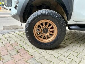 METHOD MR323 BRONZE JANT 17X8.5/ 6X139.7 0MM OFSET