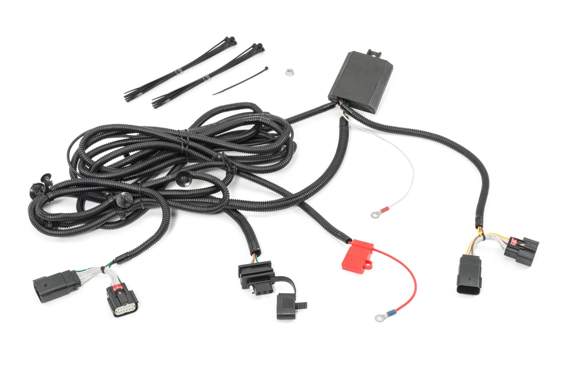 JEEP WRANGLER JL 4 PİNLİ ÇEKİ DEMİRİ ELEKTRİK TESİSATI