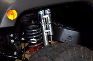 2007-2017 JEEP RUBICON SÜSPANSİYON KİTİ 3,5 İNÇ REZERVUARLI AMORTİSÖRLÜ