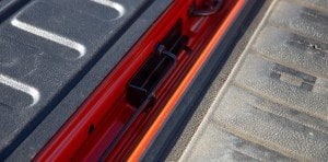 2015 - 2019 TOYOTA HILUX REVO BAGAJ KAPAĞI AMORTİSÖR SİSTEMİ
