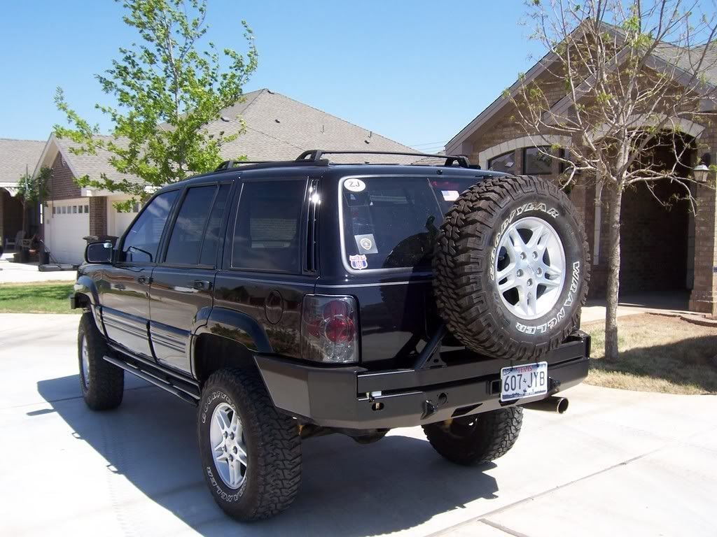 ARKA TAMPON VE STEPNE TAŞIYICI JEEP ZJ