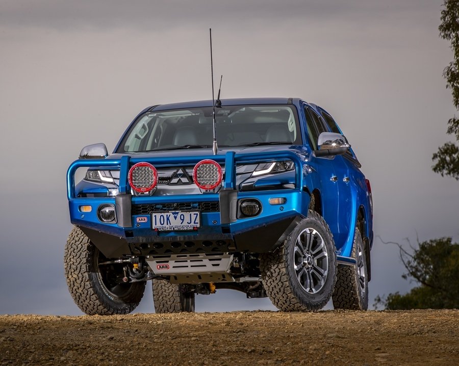 2019+ MITSUBISHI L200 MR ÖN ÇELİK TAMPON SUMMIT DELUX