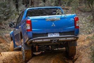 2019+ MITSUBISHI L200 MR ARKA TAMPON SUMMIT MODEL