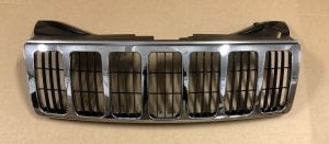 2005-2007 JEEP GRAND CHEROKEE ÖN PANJUR KROM-SİYAH