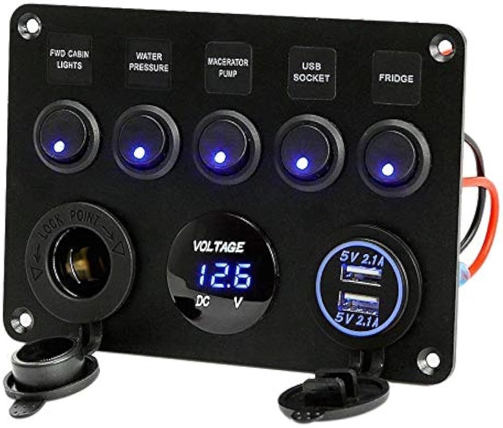 SOKET VE 5'Lİ DÜĞME PANELİ (5 AÇ-KAPA DÜĞME, 1 ÇİFTLİ USB GİRİŞ, 1 VOLTAJ GÖSTERGE, 1 12V ÇAKMAKLIK)
